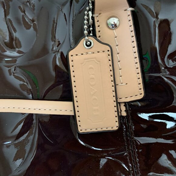 Coach Peyton Signature Tote - Picture 2 of 4